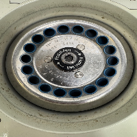 Eppendorf 5415C Centrifuge image 3